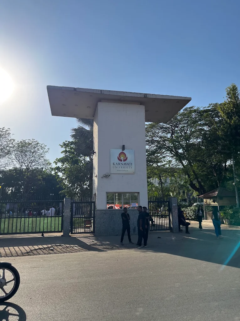 Karnavati University